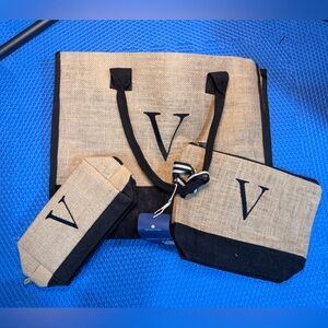 V-Logo Tan and Black Tote Bag Set